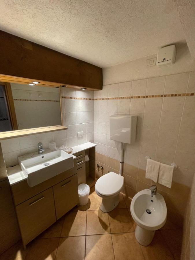 Chalet Garden Livigno Bagian luar foto