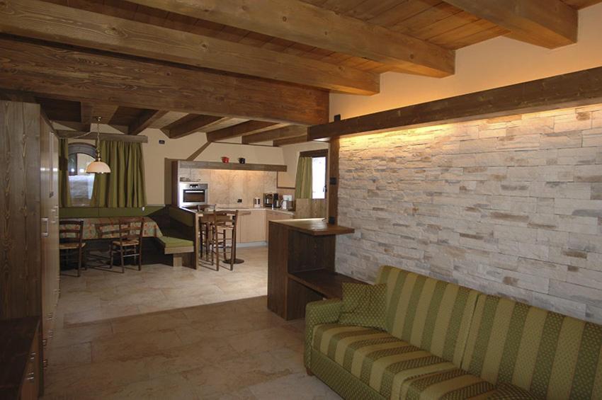 Chalet Garden Livigno Ruang foto