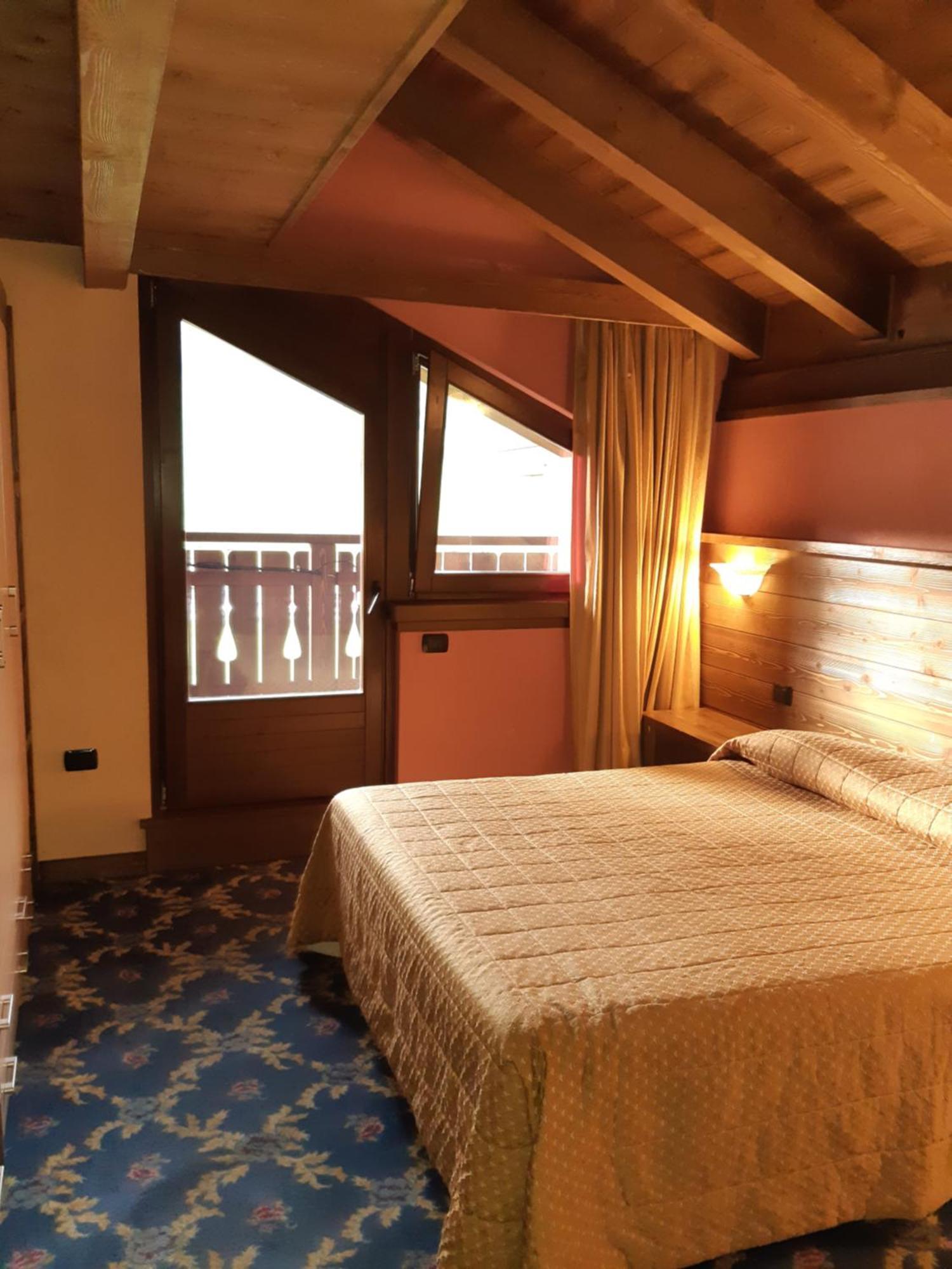 Chalet Garden Livigno Ruang foto